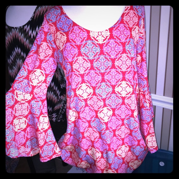 Bell Sleeve Blouse/Dress - Picture 1 of 2